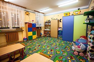 dom-kaplica-ogrod-07